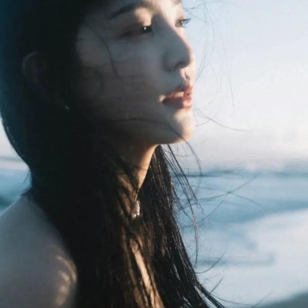 摇曳百合第一季 封面
